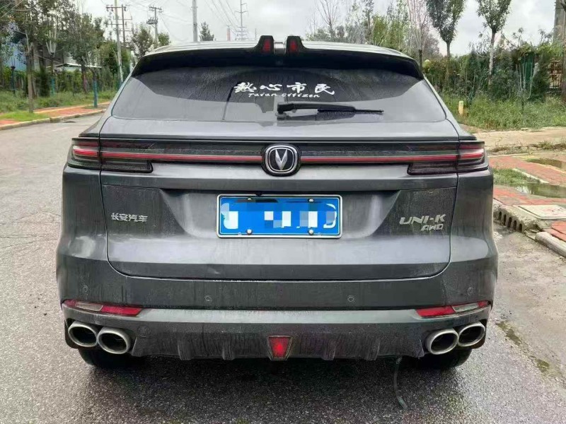 东营21年长安汽车UNI5