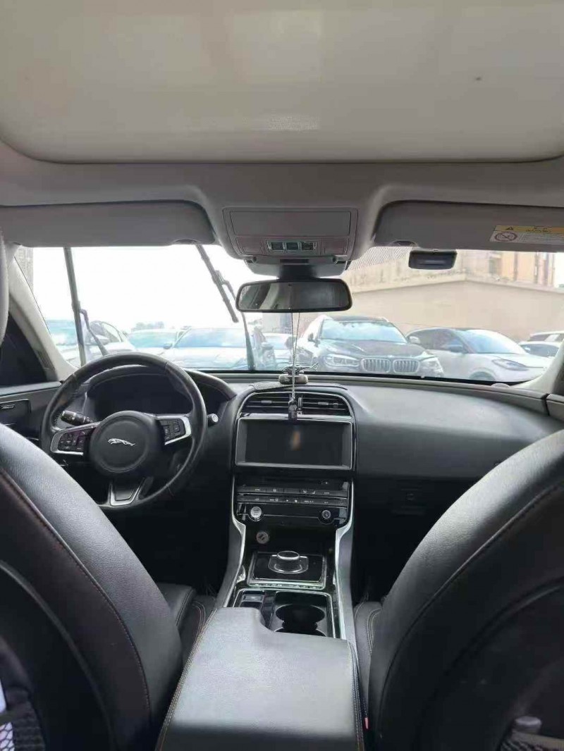 常州18年捷豹XEL5