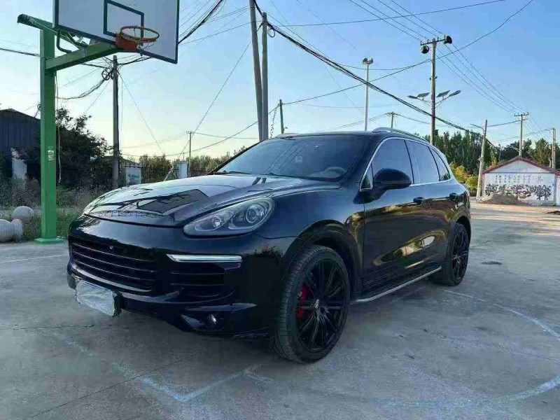 徐州17年保时捷卡宴2