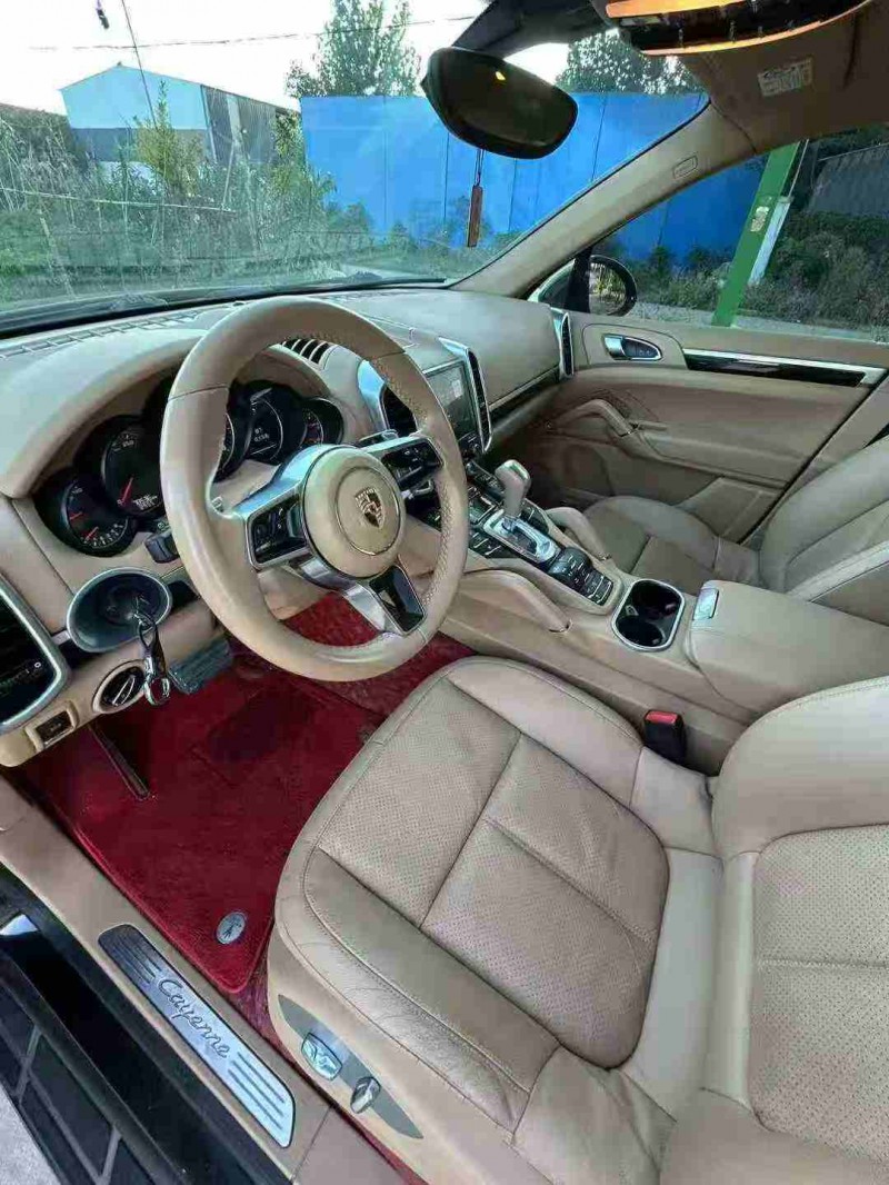 徐州17年保时捷卡宴7