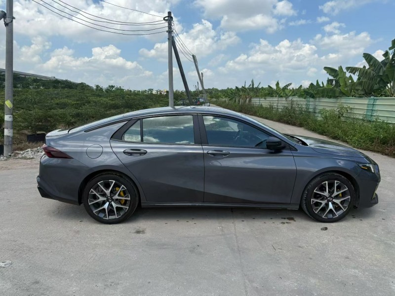 中山21年传祺影豹3