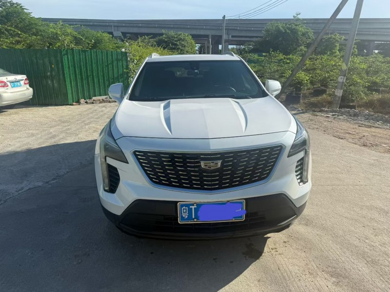 中山19年凯迪拉克XT41
