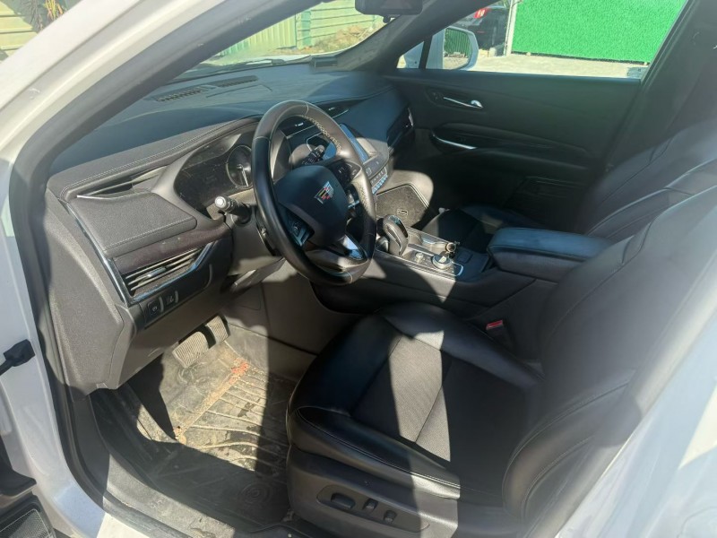 中山19年凯迪拉克XT47