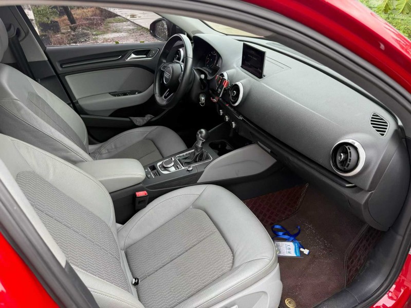 中山18年奥迪A39