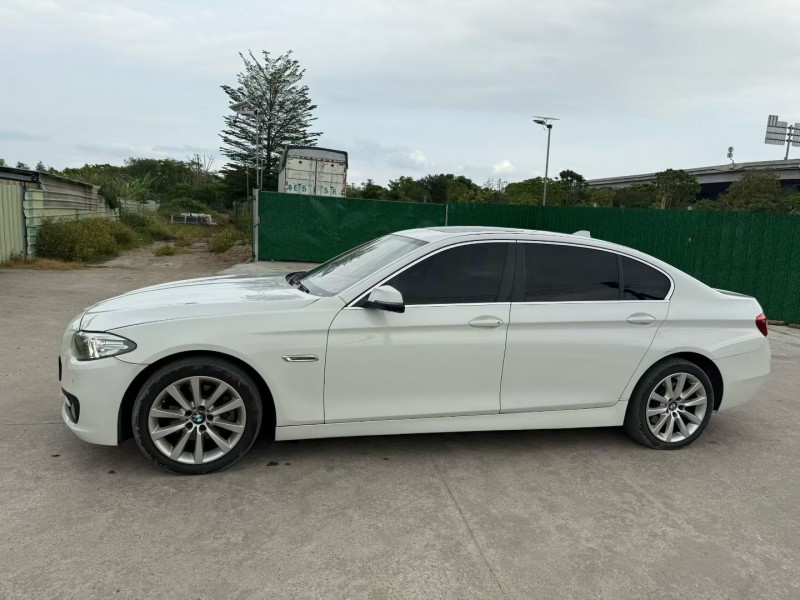 中山14年宝马5系4