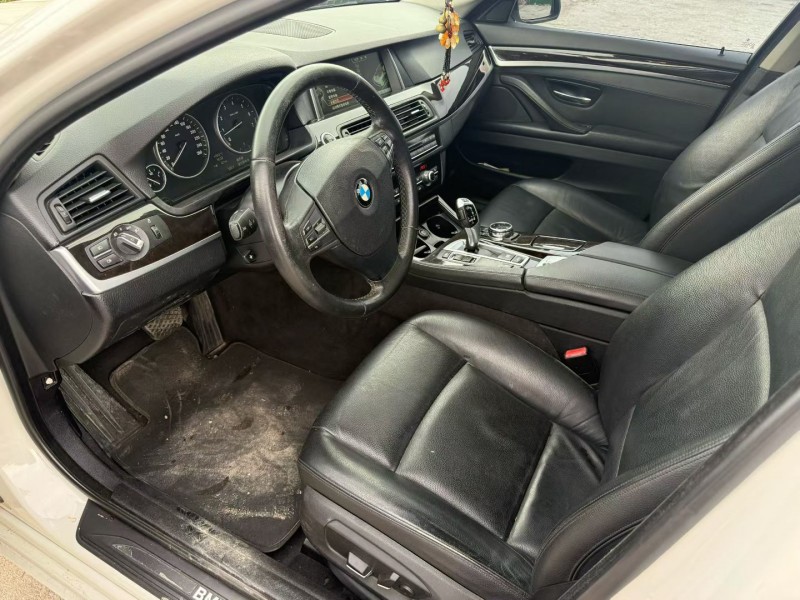 中山14年宝马5系9