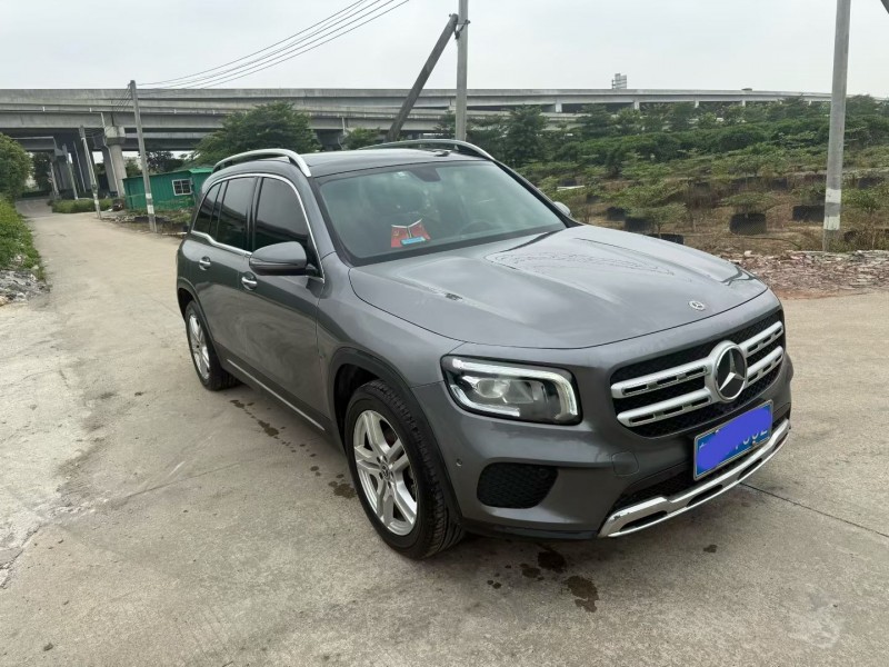 中山20年奔驰GLB2