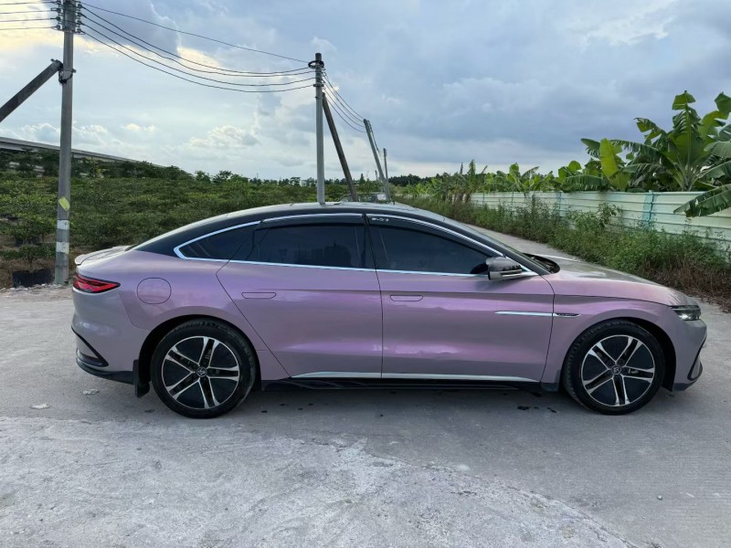 中山23年比亚迪汉3