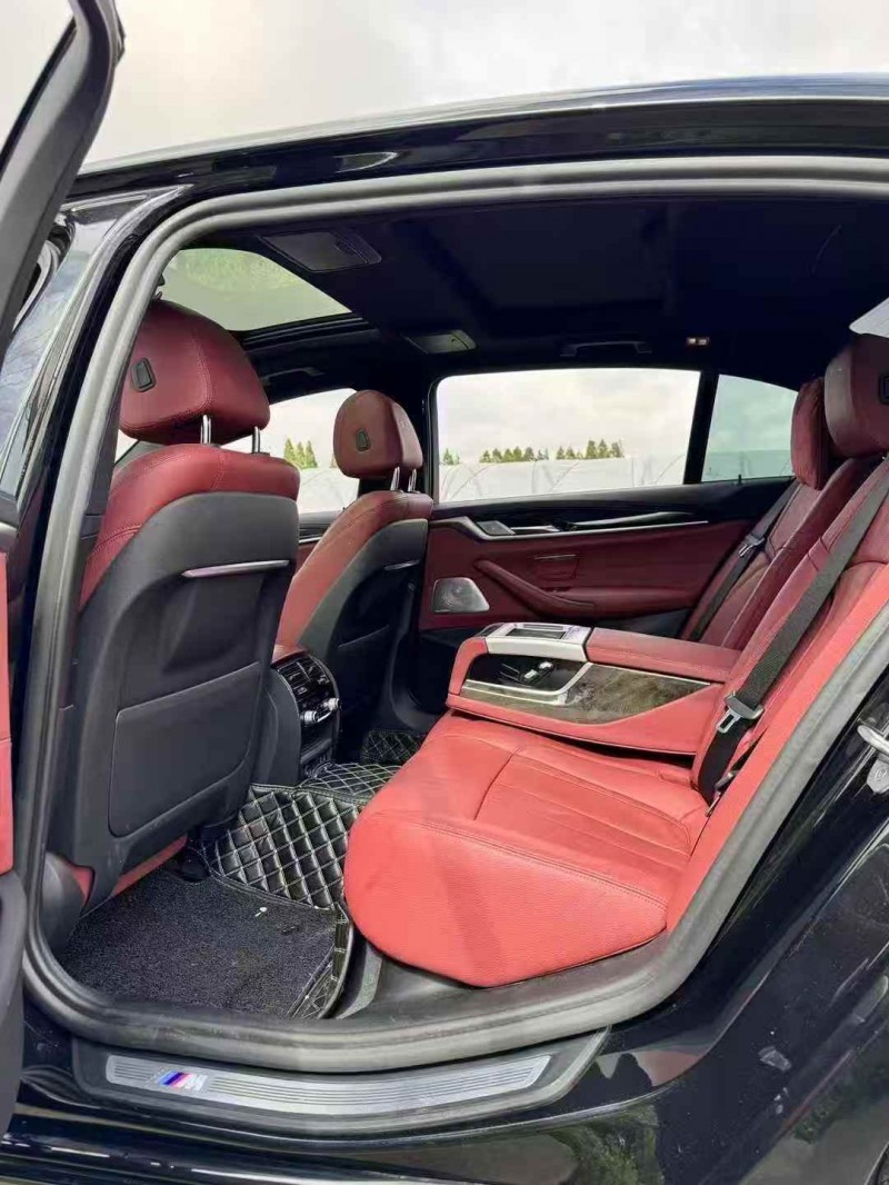 宁波20年宝马5系4