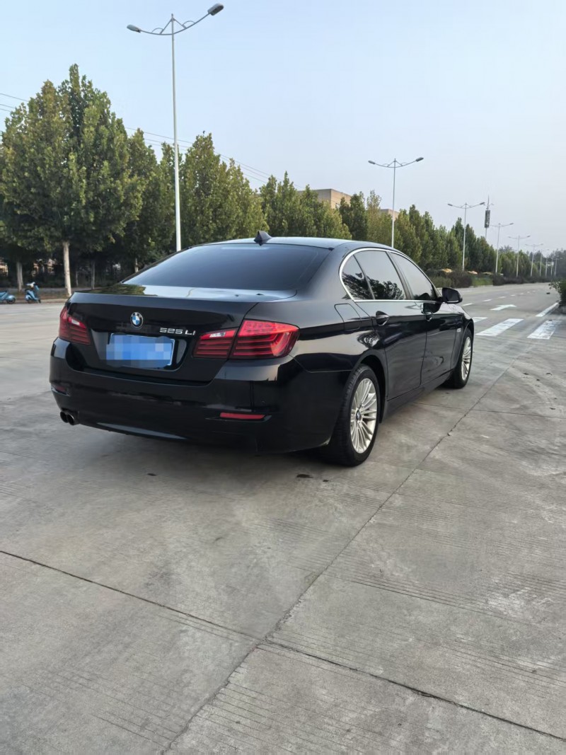 郑州15年宝马5系8