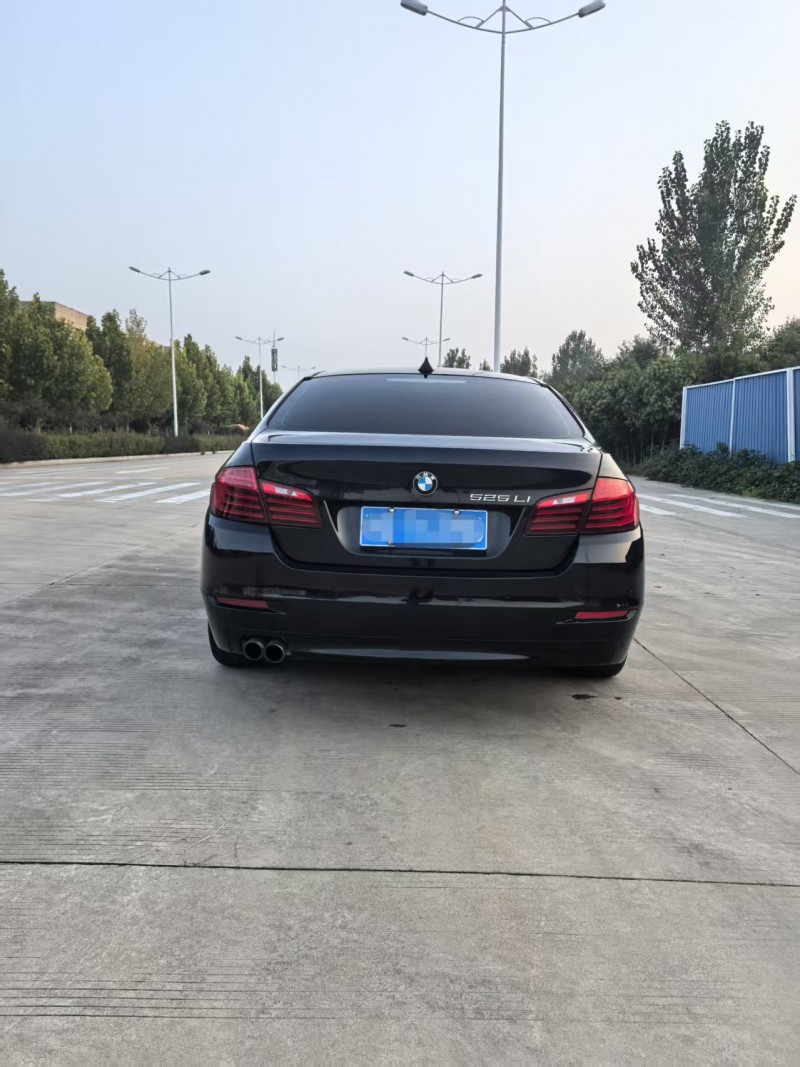 郑州15年宝马5系9