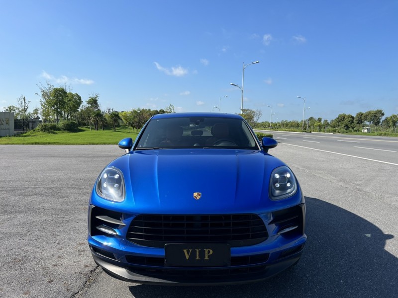 盐城20年保时捷Macan1