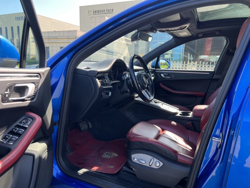 盐城20年保时捷Macan4