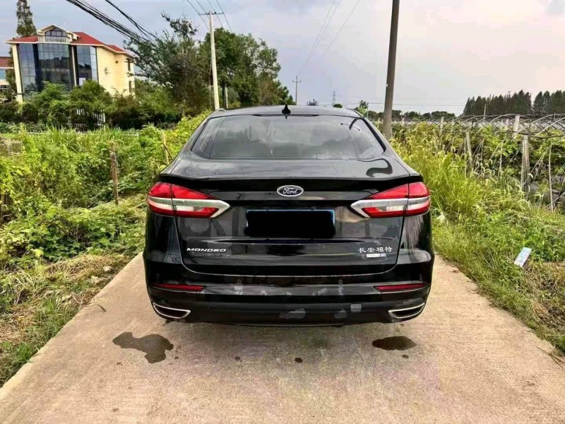 舟山19年福特蒙迪欧9