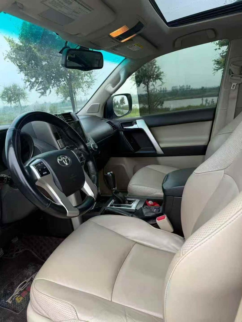 济宁13年丰田普拉多4