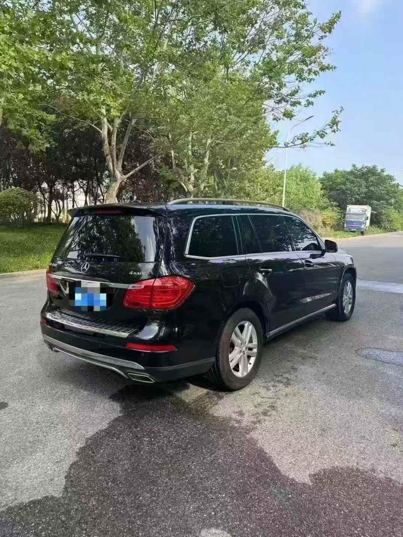 烟台16年奔驰GL8