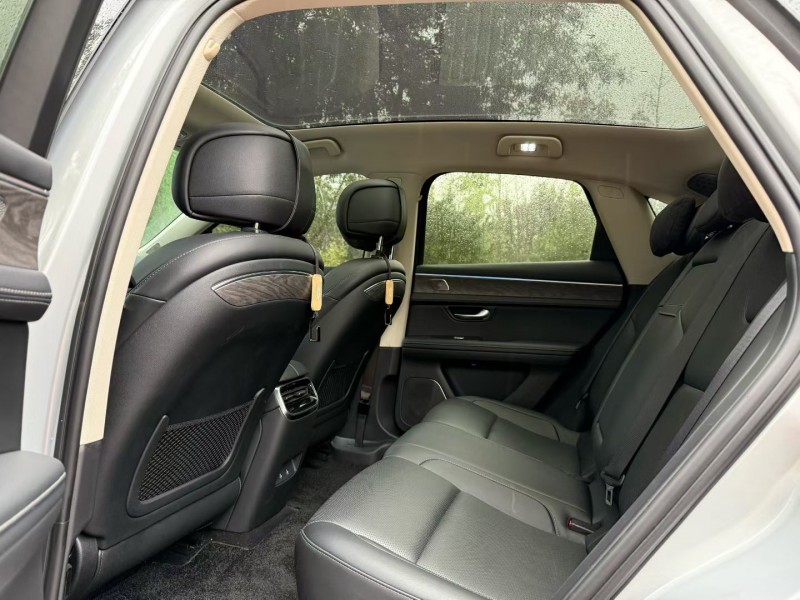 聊城22年华为智选问界9