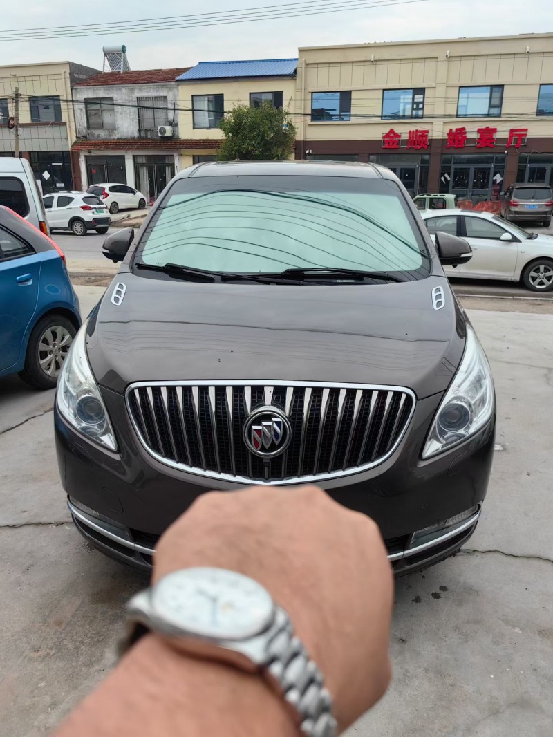 菏泽16年别克GL81