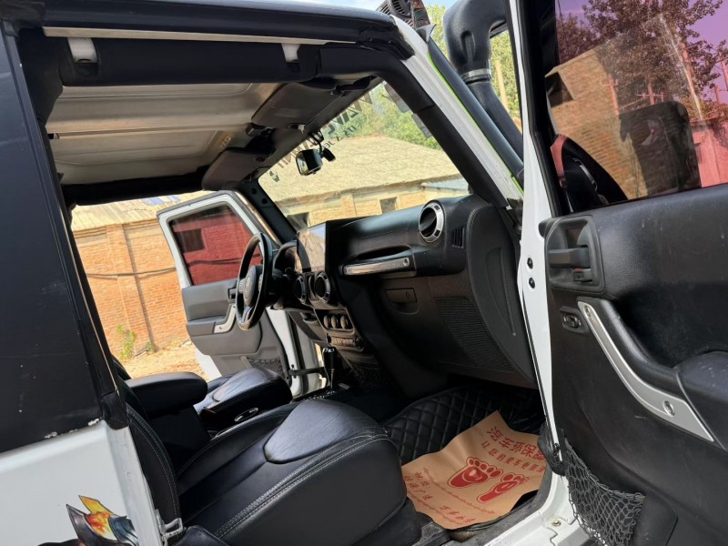 徐州14年Jeep牧马人5