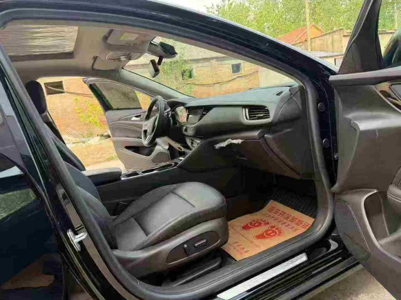 徐州24年别克君威6