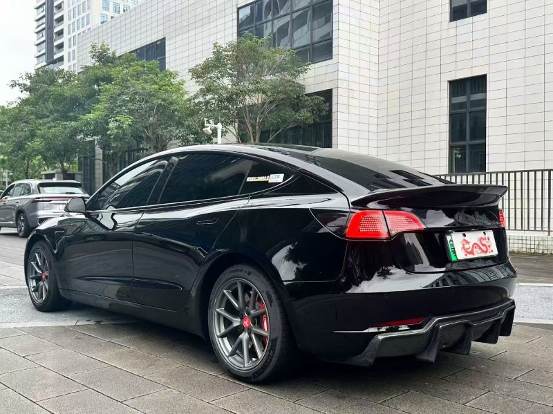 佛山22年特斯拉MODEL 39