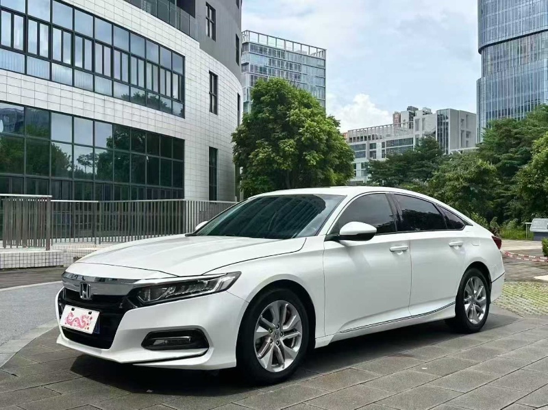 佛山20年本田雅阁2