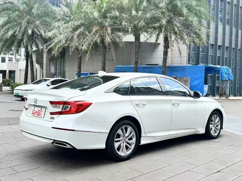 佛山20年本田雅阁7