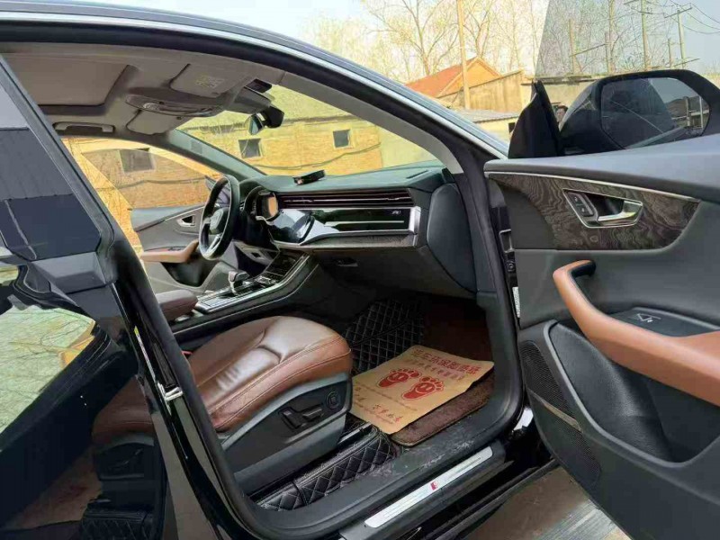 徐州20年奥迪Q86