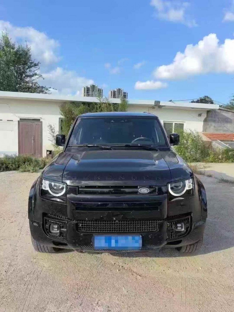 东营21年路虎卫士1