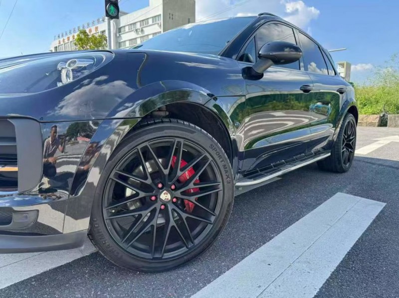 广州18年保时捷Macan5