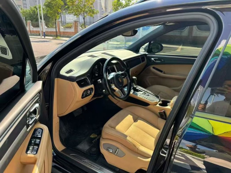 广州18年保时捷Macan6