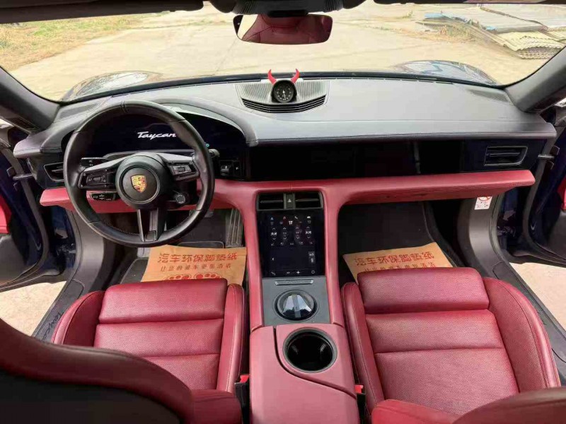 徐州21年保时捷Taycan5