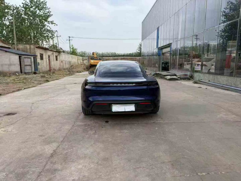 徐州21年保时捷Taycan9
