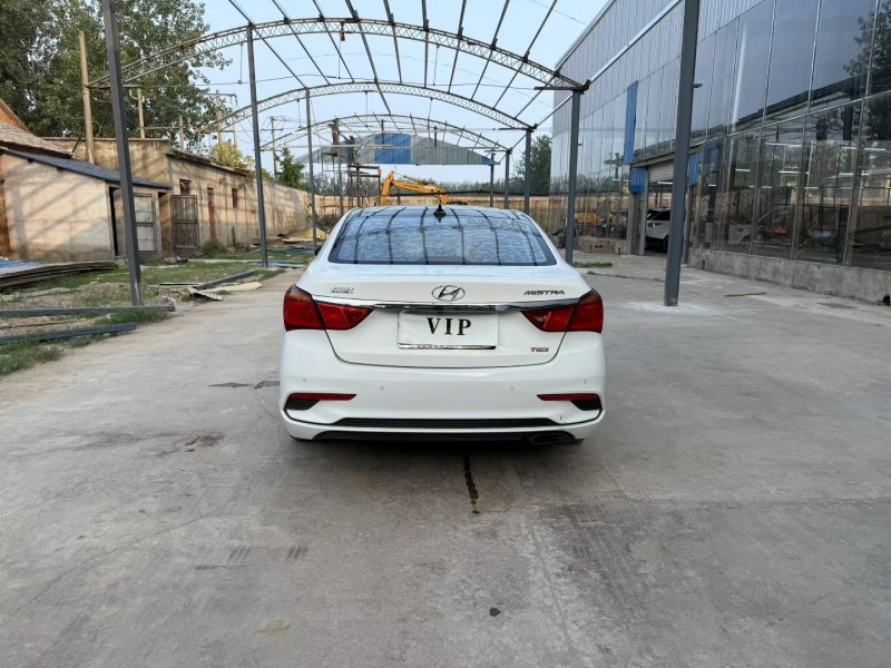 徐州17年现代名图9