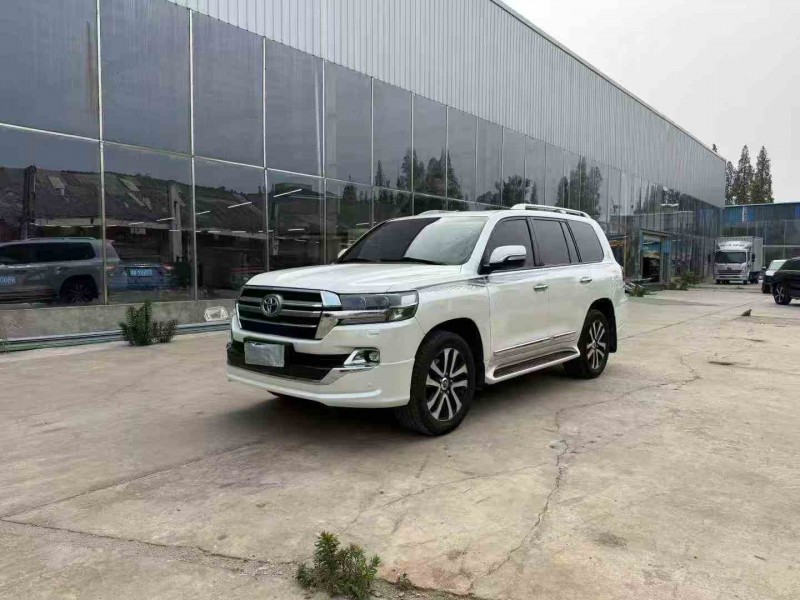 徐州19年丰田兰德酷路泽2