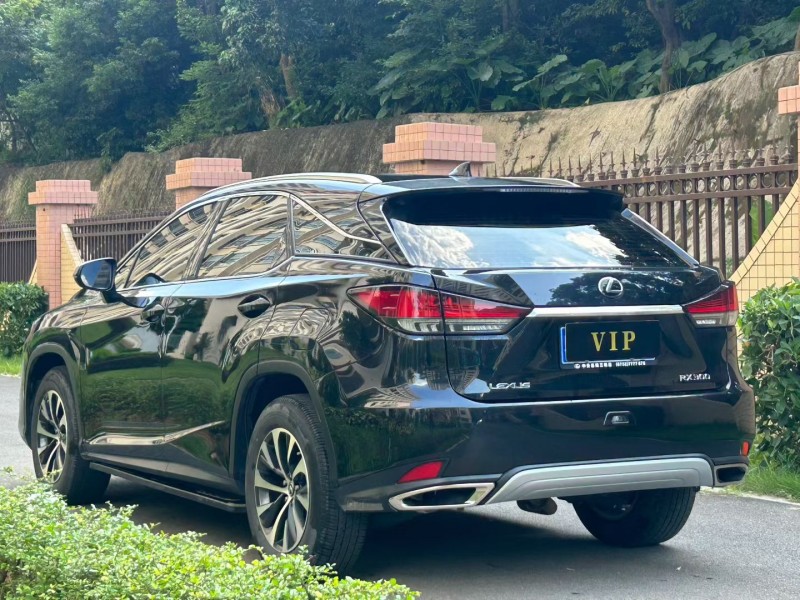东莞22年雷克萨斯RX8