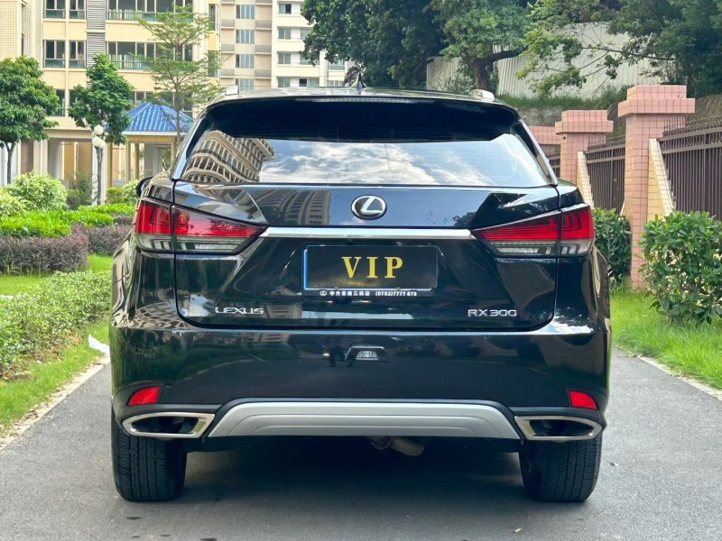 东莞22年雷克萨斯RX9