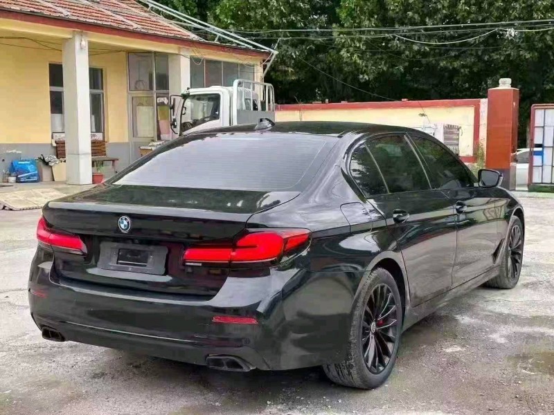 淄博21年宝马5系4