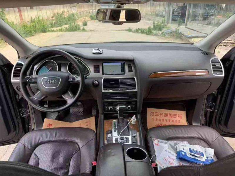 徐州13年奥迪Q75