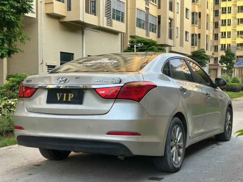 东莞14年现代名图5