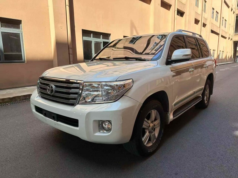 重庆15年丰田兰德酷路泽2