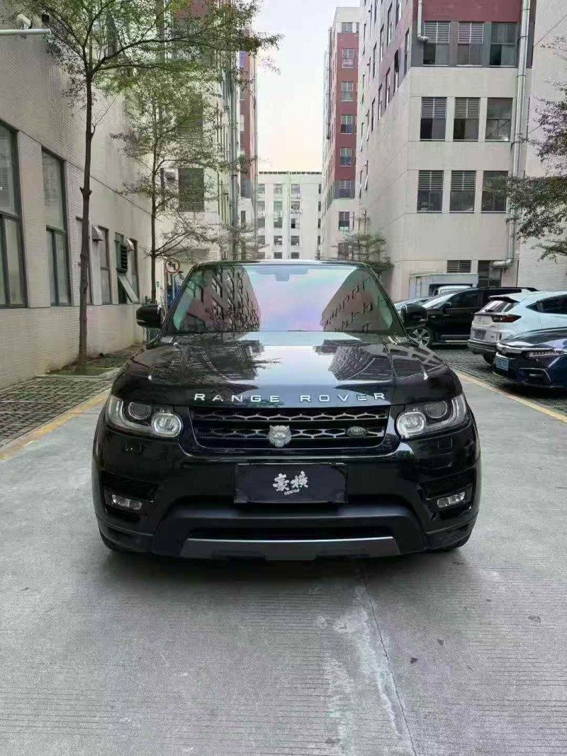 深圳17年路虎揽胜运动1