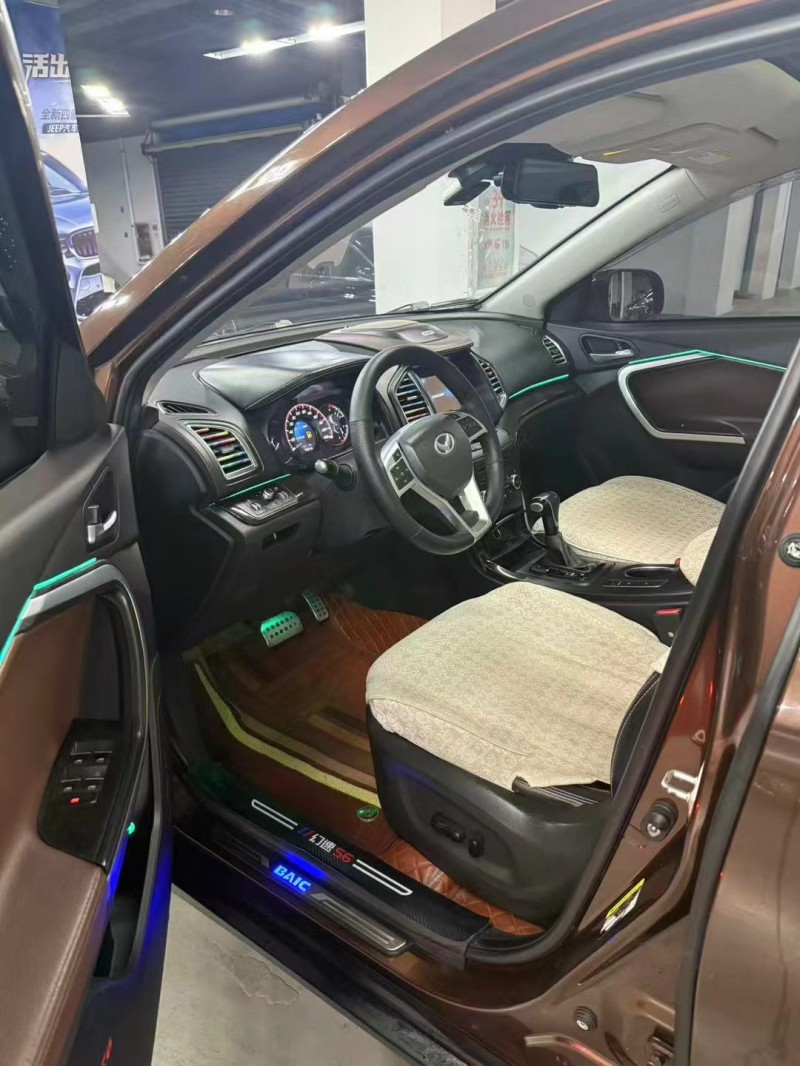 曲靖18年北汽制造幻速6