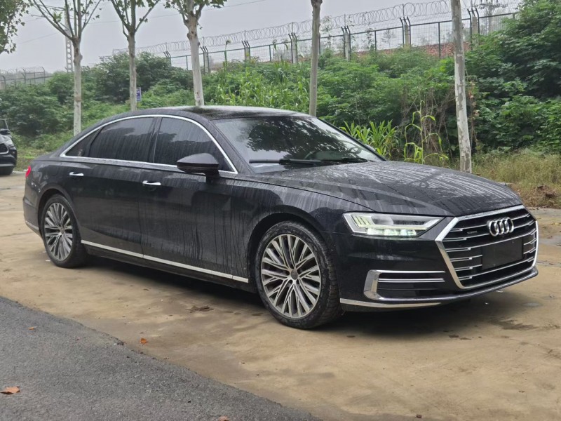 郑州19年奥迪A8L2
