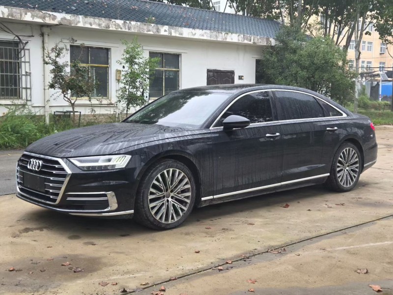 郑州19年奥迪A8L3