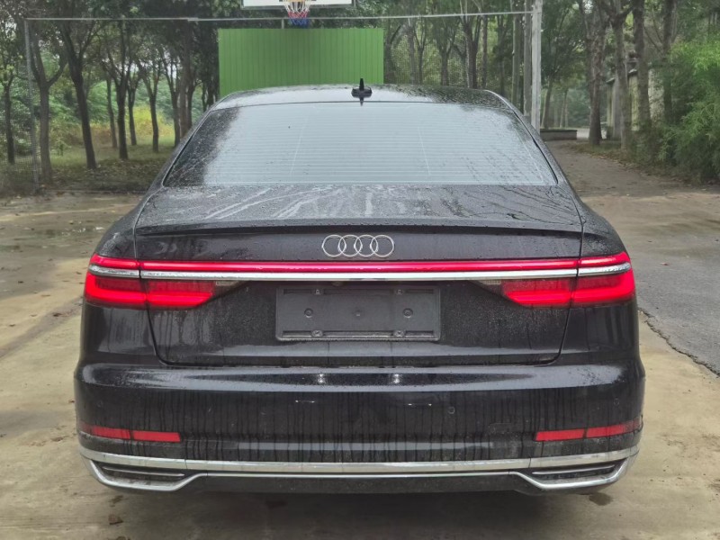 郑州19年奥迪A8L5