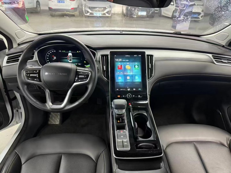 曲靖25年荣威i66