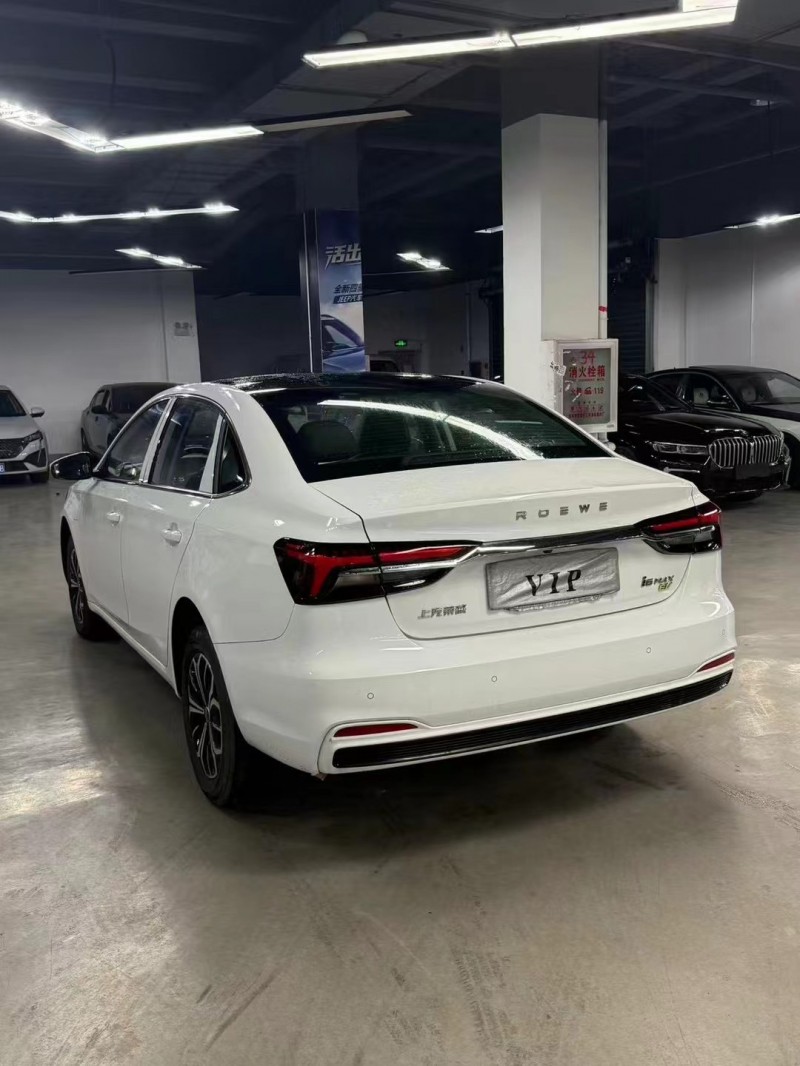 曲靖25年荣威i68