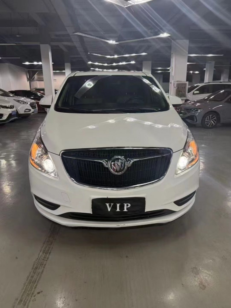 曲靖19年别克GL81