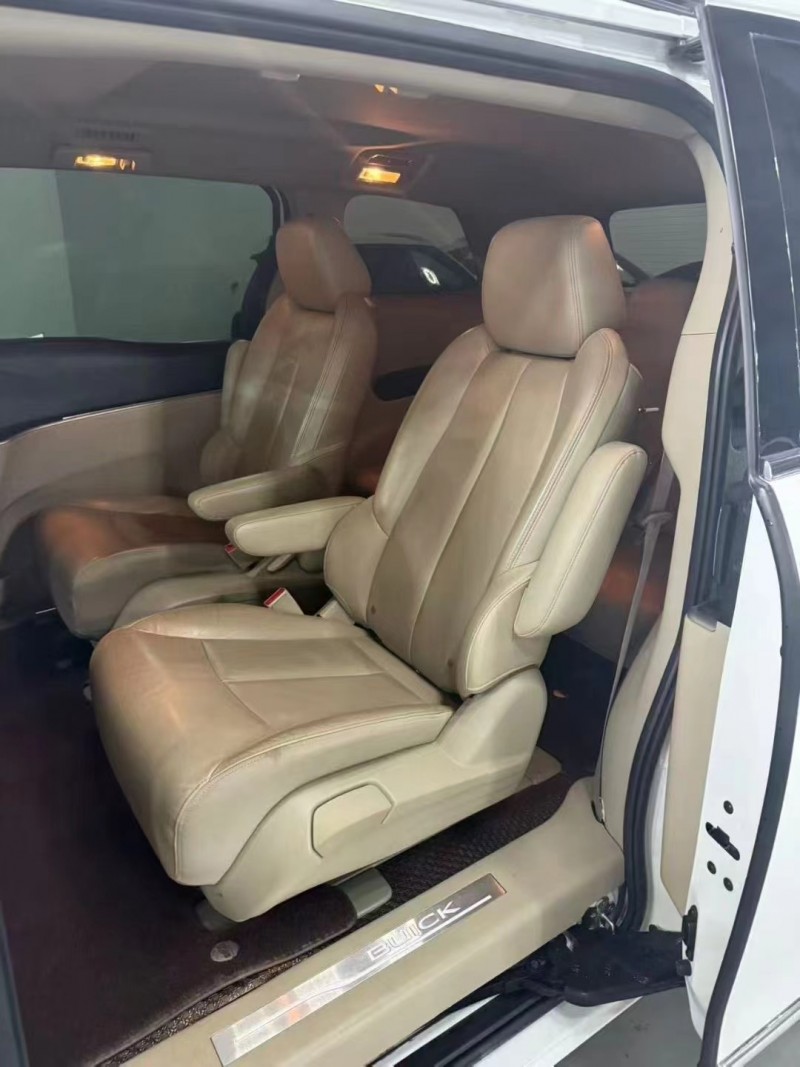 曲靖19年别克GL85